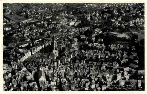 Ak Siegen in Westfalen, Luftaufnahme von   Stadtansicht, schöne Altstadt, Kirchen