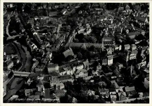 Ak Siegen in Westfalen, Luftaufnahme von  Stadtansicht,  Architektur