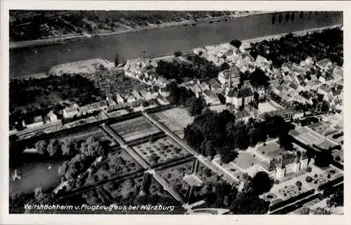 Ak Veitshöchheim in Unterfranken, Luftaufnahme von Veltshöchheim, Würzburg, Fluss, Gärten