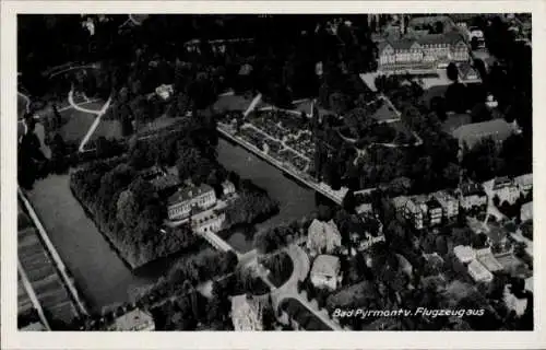 Ak Bad Pyrmont in Niedersachsen, Fliegeraufnahme