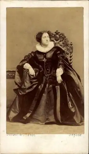 CdV Schauspielerin Adelaide Ristori, Porträt