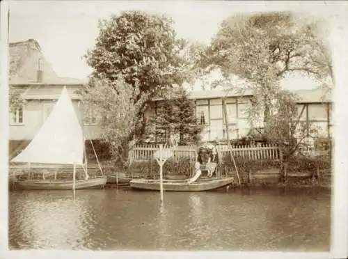 Foto Strom Hansestadt Bremen, Wochenendhaus Familie Graue, Boote