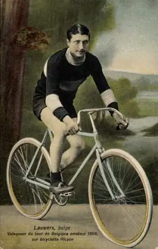 CPA Cycliste Lauwers, belge Vainqueur du tour de Belgique amateur 1908, sur bicyclette Alcyon