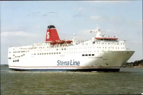 Ak Harwich Essex England, Fähre Stena Europe der Reederei Stena Line, blau-weiß gestrichen mit...