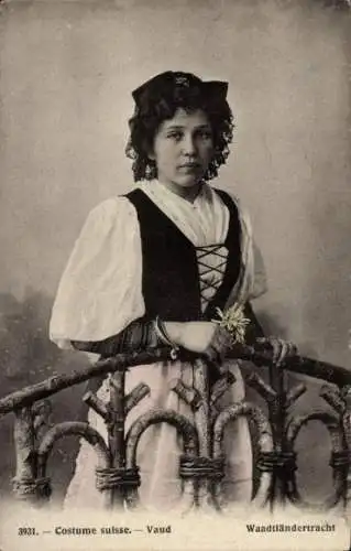Ak Kanton Waadt, Waadtländertracht, Frau-Porträt