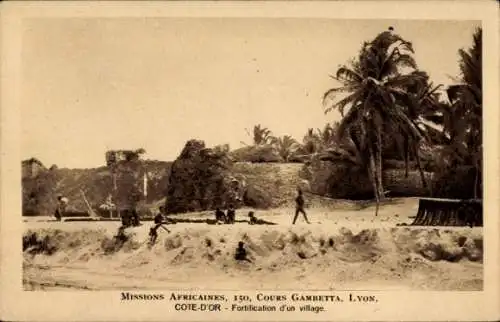 Ak Côte de l'Or Ghana, Fortification d'un village 