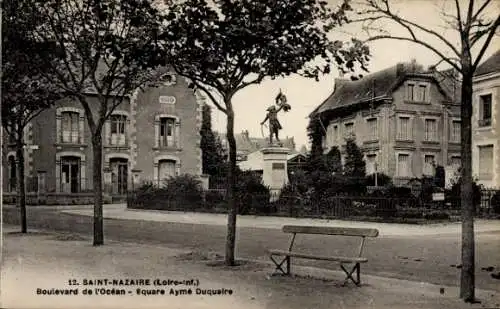 CPA Saint-Nazaire Loire Atlantique, Boulevard de l'Océan Square Aymé Duqualre