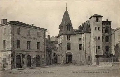 Ak Troyes Aube, Theater, Gebäude mit Fachwerk, Uhrturm, städtische Architektur