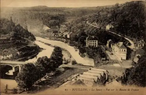 Ak Bouillon Ardennes, Panoramablick auf La Semoy, Landschaft, Fluss, Hügel, Gebäude