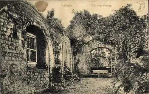 Ak Kloster Lehnin in der Mark, Historische Gebäude, Pflanzenbewuchs, Alte Klause