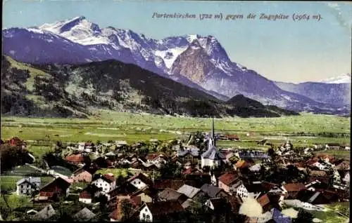 Ak Garmisch Partenkirchen in Oberbayern, Partenkirchen mit Zugspitze, Berge, Häuser, malerische L
