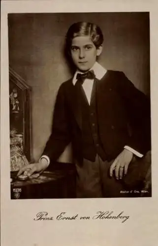 Ak Prinz Ernst von Hohenberg, NPG 6236, Stehportrait