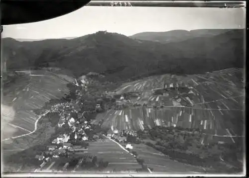 Ak Varnhalt Baden Baden am Schwarzwald,  Burgruine Yburg, Blinkergrund