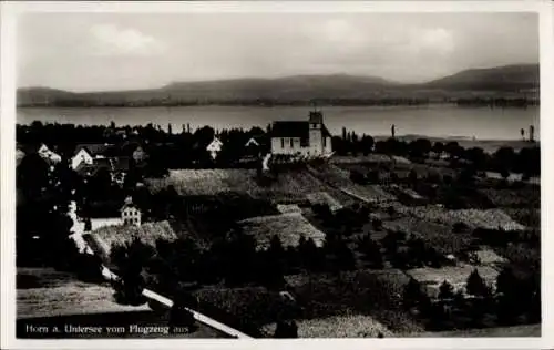 Ak Horn Gaienhofen am Bodensee, Landschaftsaufnahme, Kirche, weite Felder, Flugzeugperspektive