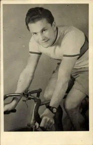 Foto Deutscher Radrennsportler Sepp Berger