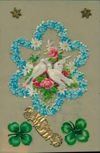 Zelluloid Ak Kitsch, Tauben, Blumen, Vergissmeinnicht