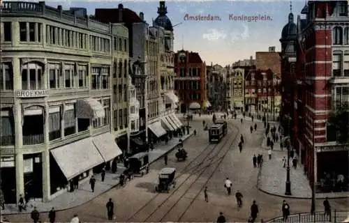 Ak Amsterdam Nordholland Niederlande, Koningsplein, historische Gebäude, Fußgänger, Straßenbahn