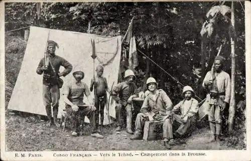 Ak Baduinville DR Kongo Zaire, Militärlager, Soldaten, Zelte, Afrikanische Landschaft