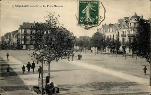 CPA Saint-Nazaire Loire Atlantique, Place Marceau