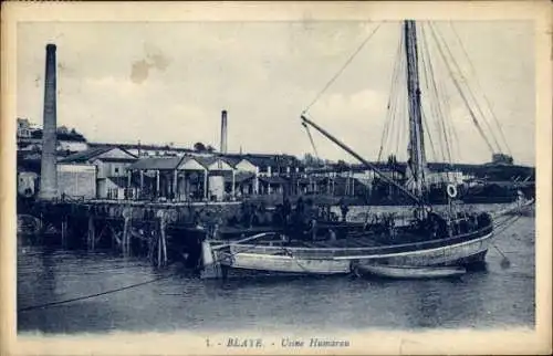 Ak Blaye Gironde, Hafenansicht, Boot, Fabrik, alte Gebäude, Menschen