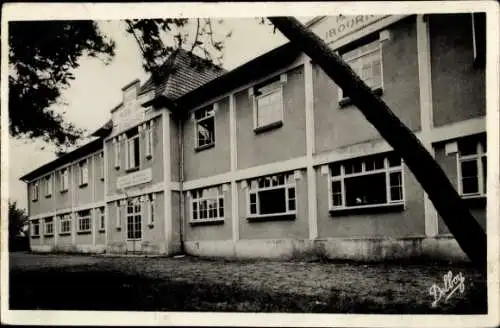 Ak Arcachon Gironde, Schulgebäude, koloniale Ferien-Einrichtung, schwarz-weiß Foto, Bäume