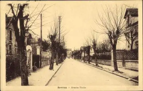 Ak Sevran Seine Saint Denis, Avenue Hoche, Straßenansicht, Bäume,  