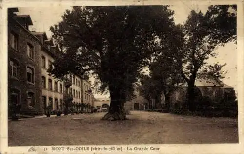 Ak Obernai Elsass Bas Rhin, Odilienberg Mont Sainte Odile, Gebäude, große Allee, Baum,  Ansicht