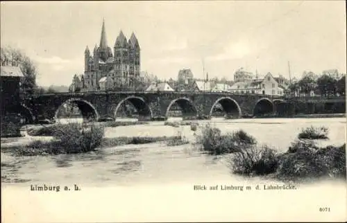 Ak Limburg an der Lahn, Blick auf Limburg, Lahnbrücke,  Architektur