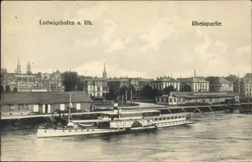 Ak Ludwigshafen am Rhein,  Rheinpartie, Dampfschiff,  Architektur, Flussufer