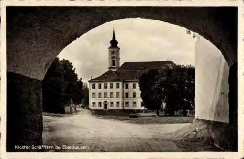 Ak Ebenhausen Schäftlarn in Oberbayern, Kloster Schäftlarn, Kirche mit Turm