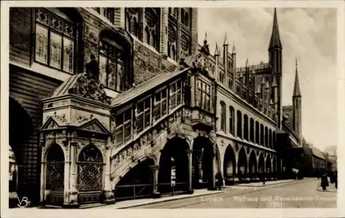 Ak Lübeck, Rathaus, Renaissancetreppe