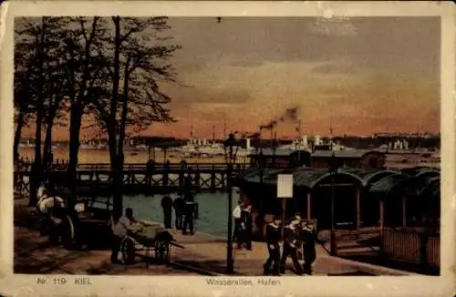 Ak Kiel, Hafenansicht, Wasserallee,  Schiffe