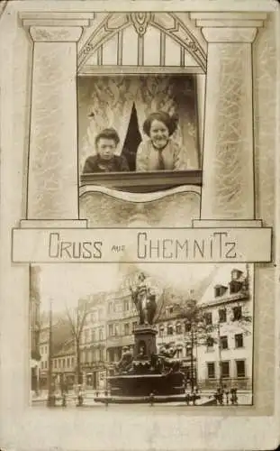 Ak Chemnitz in Sachsen, Frauen im Fenster, Statue
