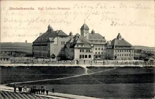 Ak Bischofswerda in Sachsen, Kgl. Lehrer-Seminar, Gebäude, Schüler, Landschaft