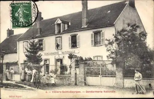 Ak Villiers Saint Georges Seine et Marne, Gendarmerie Nationale