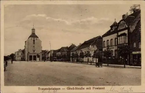 Ak Treuenbrietzen in Brandenburg,  Groß-Straße mit Postamt