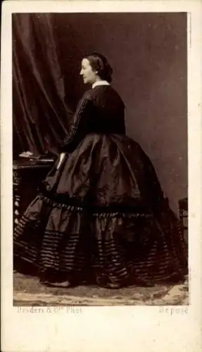 CdV Herzogin d'Albe, Porträt