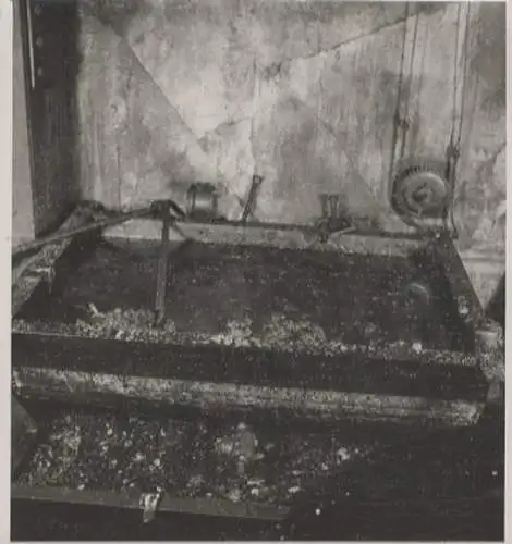 Original Foto Berlin Kreuzberg Umformerwerk U-Bahnhof Hallesches Tor, um 1945, ca. 12x12 cm