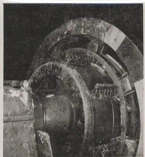 Original Foto Berlin Kreuzberg Umformerwerk U-Bahnhof Hallesches Tor, um 1945, ca. 12x12 cm