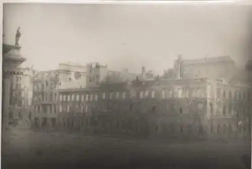 Original Foto Berlin Kreuzberg, Markgrafenstraße, Landesrentenbank, um 1945, ca. 13 x 17 cm