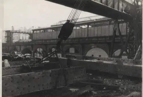 Original Foto Berlin Kreuzberg, Gleisdreieck, U-Bahnhof, um 1945, ca. 13 x 17 cm