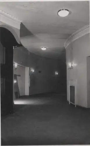 Original Foto Berlin Kreuzberg, Hebbel-Theater, Innenansicht, um 1945/46, ca. 13 x 17 cm