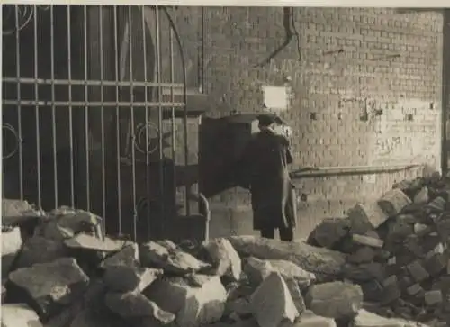 Original Foto Berlin Kreuzberg, Lindenstraße, Postamt, um 1945/46, ca. 13 x 17 cm