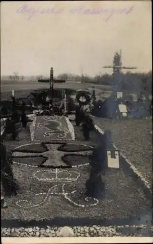 Foto Ak Belgischer Massengrab, Alexander-Garde-Regiment