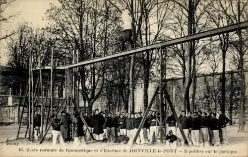 Ak Joinville le Pont Val de Marne, Ecole normale de Gymnastique et d'Escrime, Equilibre