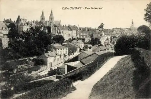 Ak Chaumont Haute-Marne, Stadtansicht von  Kirche, Häuser