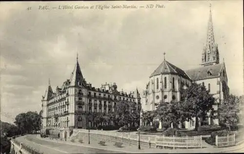 Ak Pau Pyrénées-Atlantiques, L'Hotel Gassion, Eglise Saint-Martin, historische Architektur, St...