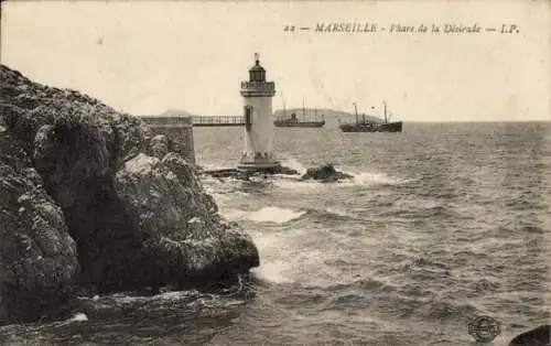 Ak Marseille Bouches du Rhône, Leuchtturm, Schiffe, Meer, Felsen