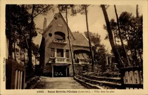 CPA Saint Brévin les Pins Loire Atlantique, Villa dans les pins