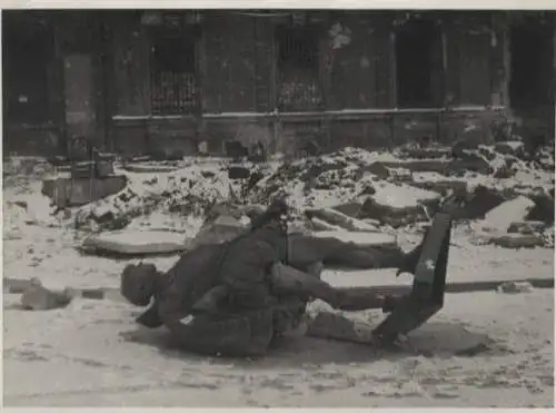 Original Foto Berlin Mitte, Berliner Schloß, um 1945/46, ca. 13 x 17 cm